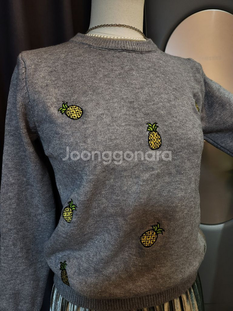 55~55반 n.by 니트티셔츠/플리츠 스커트--2