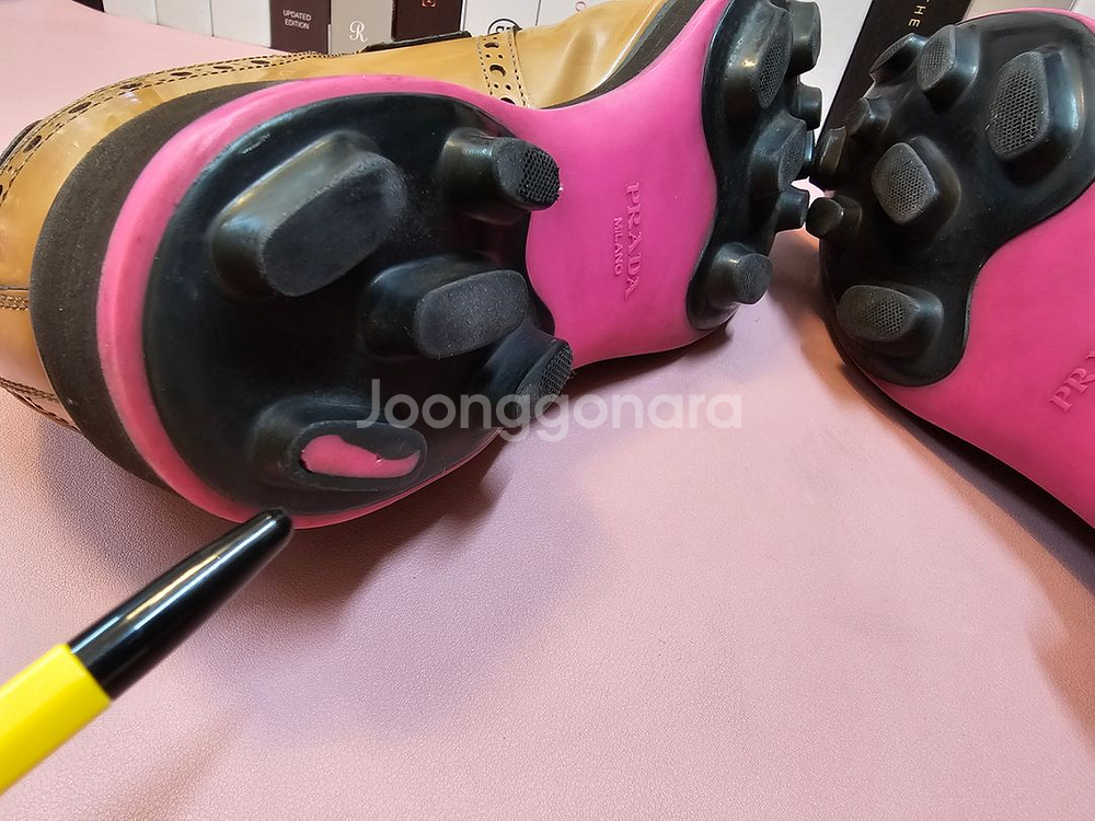 프라다 남성 벨크로 로퍼 구두 275--9