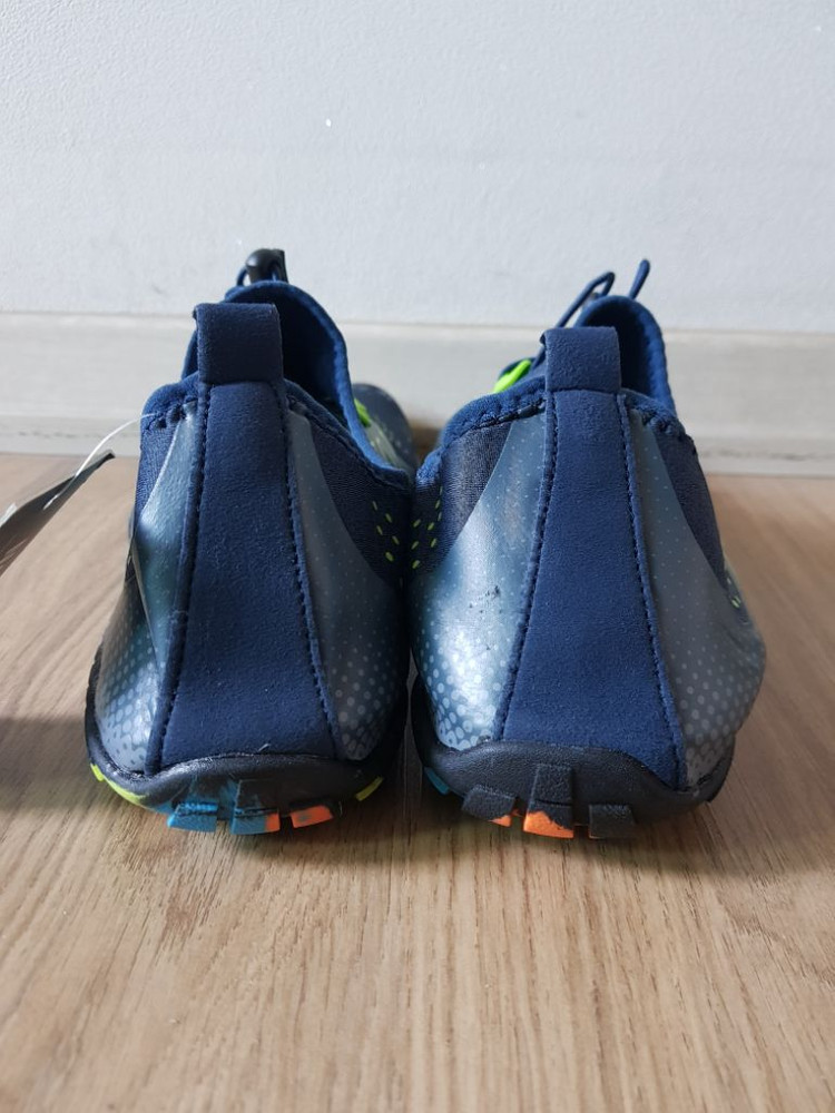 레포츠 아쿠아 슈즈2종--4