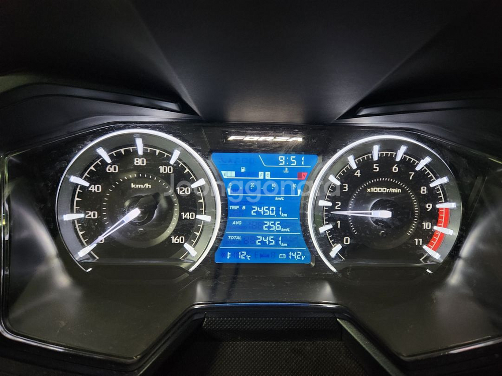 혼다 포르자350 23년 2450km--3