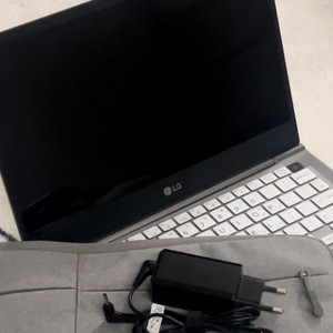 LG그램 노트북(거의 사용 안함)