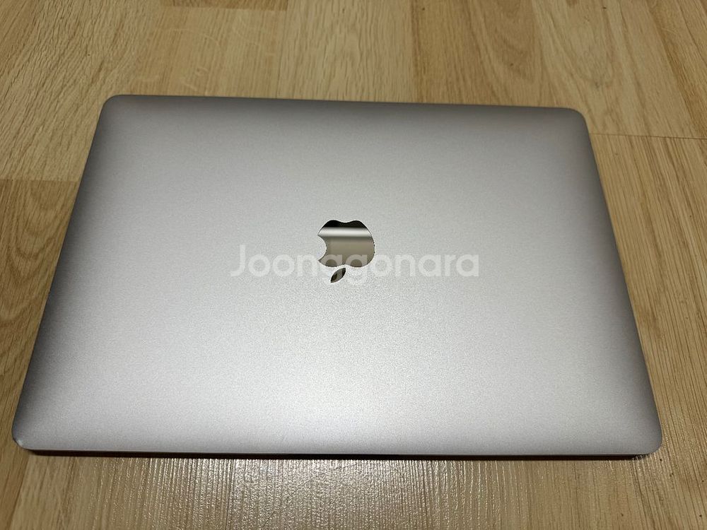2020 맥북에어 M1 8GB/256GB--1