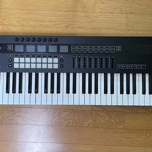 Novation 61SL MKIII