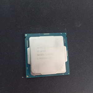 i7 8700cpu 판매합니다