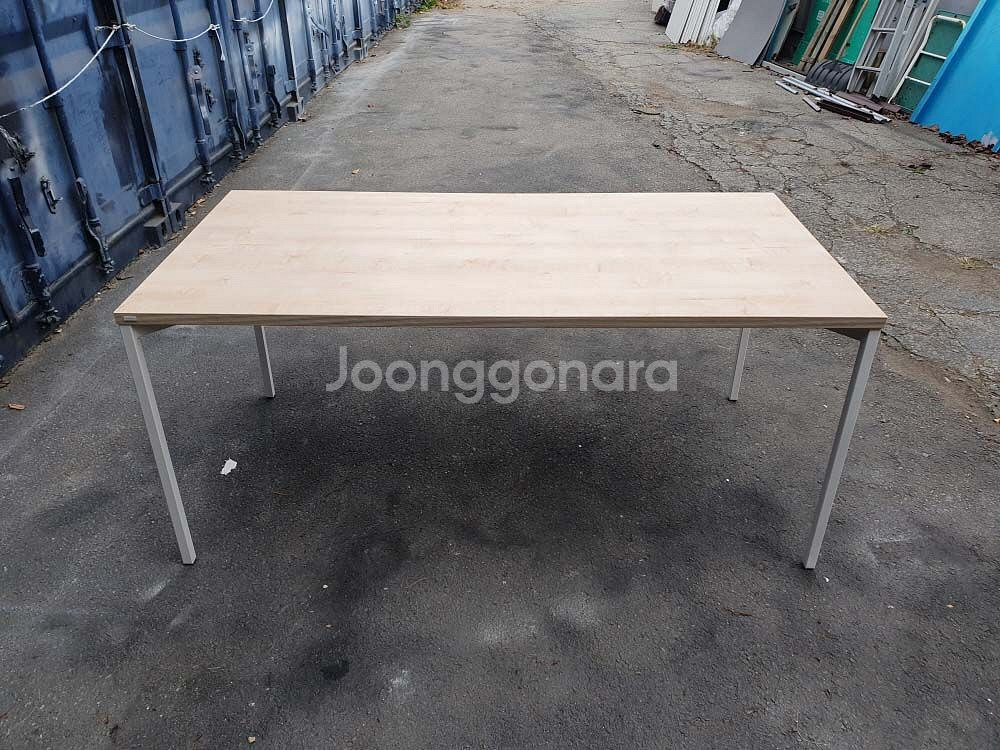 il-loom(일룸) 데스커 1600테이블,책상--1