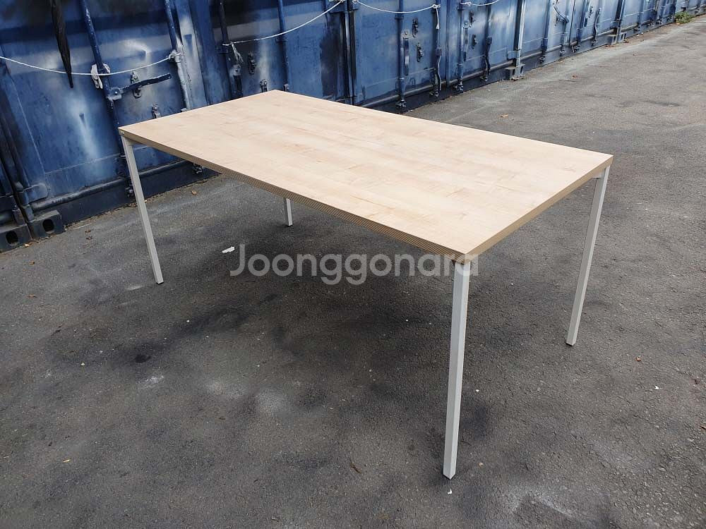 il-loom(일룸) 데스커 1600테이블,책상--3