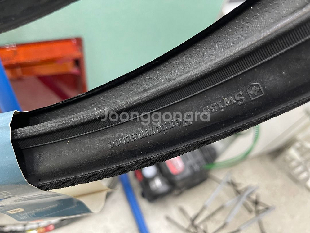 온자 ONZA 매트릭스 26*1.5 인치 타이어--1