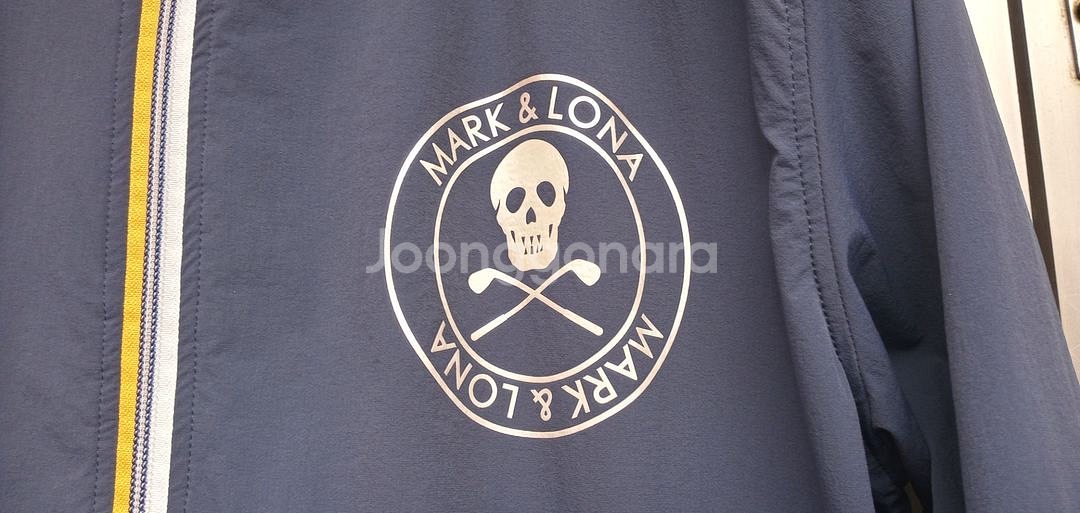 정품 마크앤로나 바람막이자켓 100호 상태우수--2