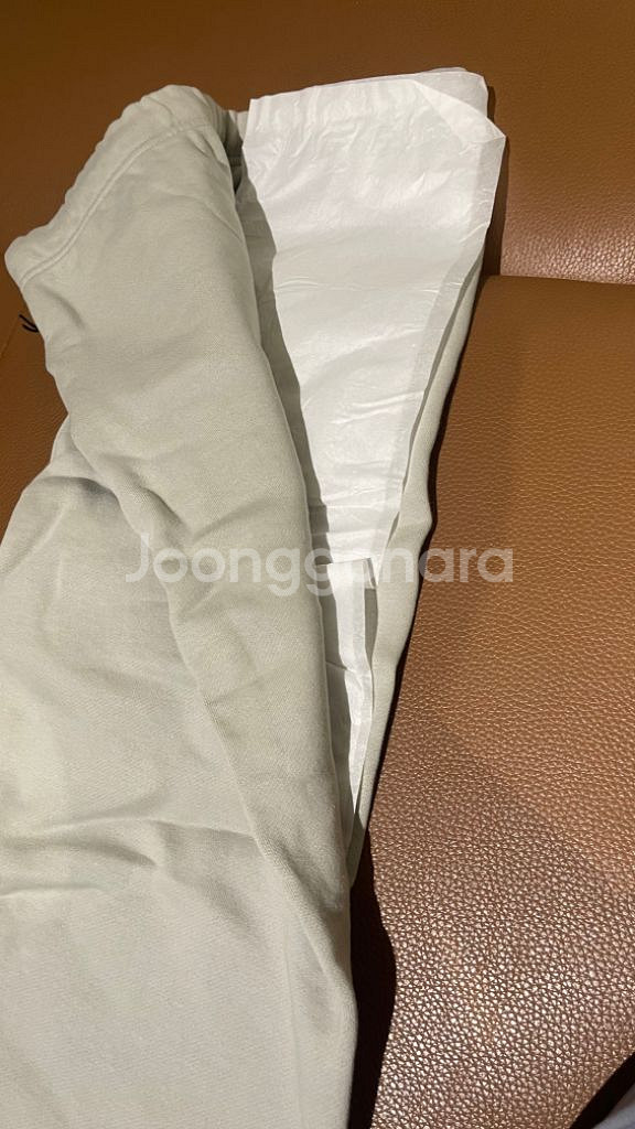[m]에센셜 피어오브갓 스웻팬츠 콘크리트 ssense--3