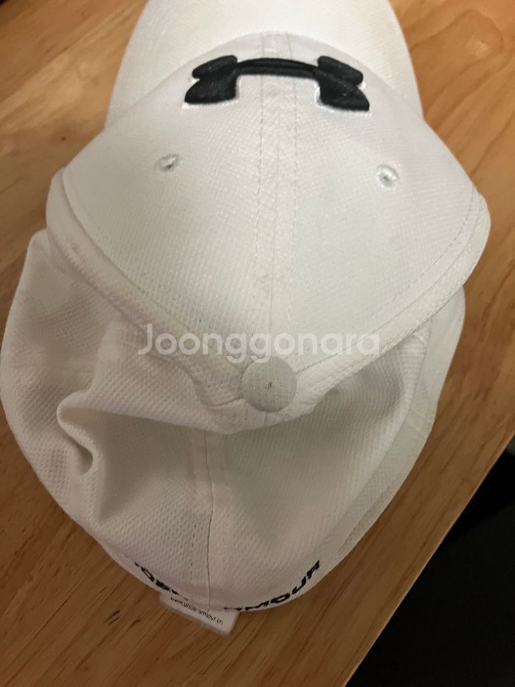 언더아머 모자 팝니다--1