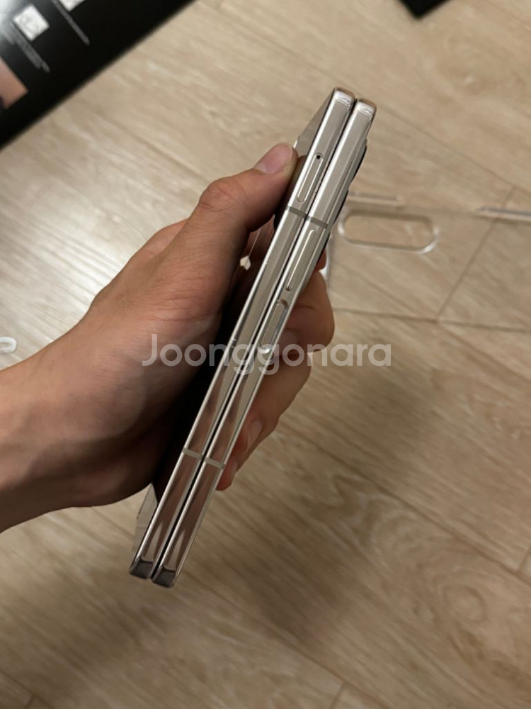 갤럭시 폴드4 512GB--6