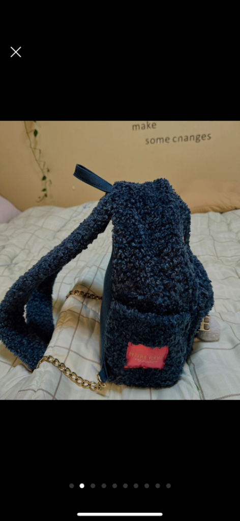 앙트레브 지금 단종된 뽀글이 백팩입니다!! 이미지