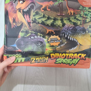 공룡 트랙 장난감 미개봉 새상품 부모와의 놀이