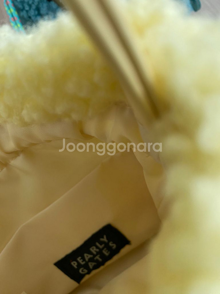 (새제품)파리게이츠 덤블 뽀글이 미니파우치 (개당)--2
