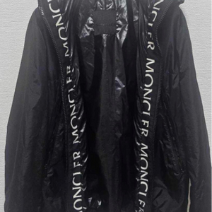 [ 1 size ] 몽클레어 마세리우 바람막이 자켓