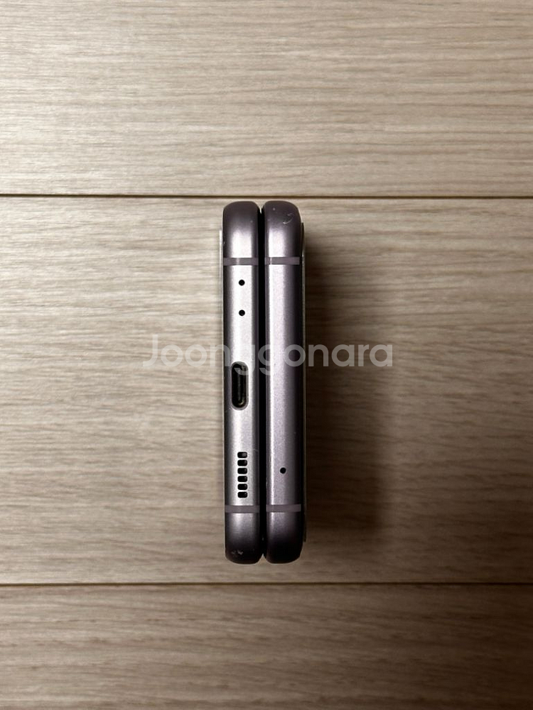 갤럭시 Z플립3 퍼플 256gb 팝니다(상태 좋음)--4