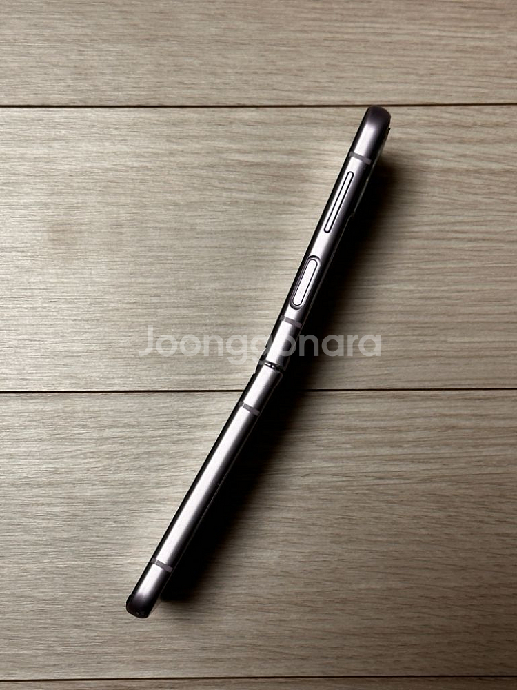 갤럭시 Z플립3 퍼플 256gb 팝니다(상태 좋음)--8