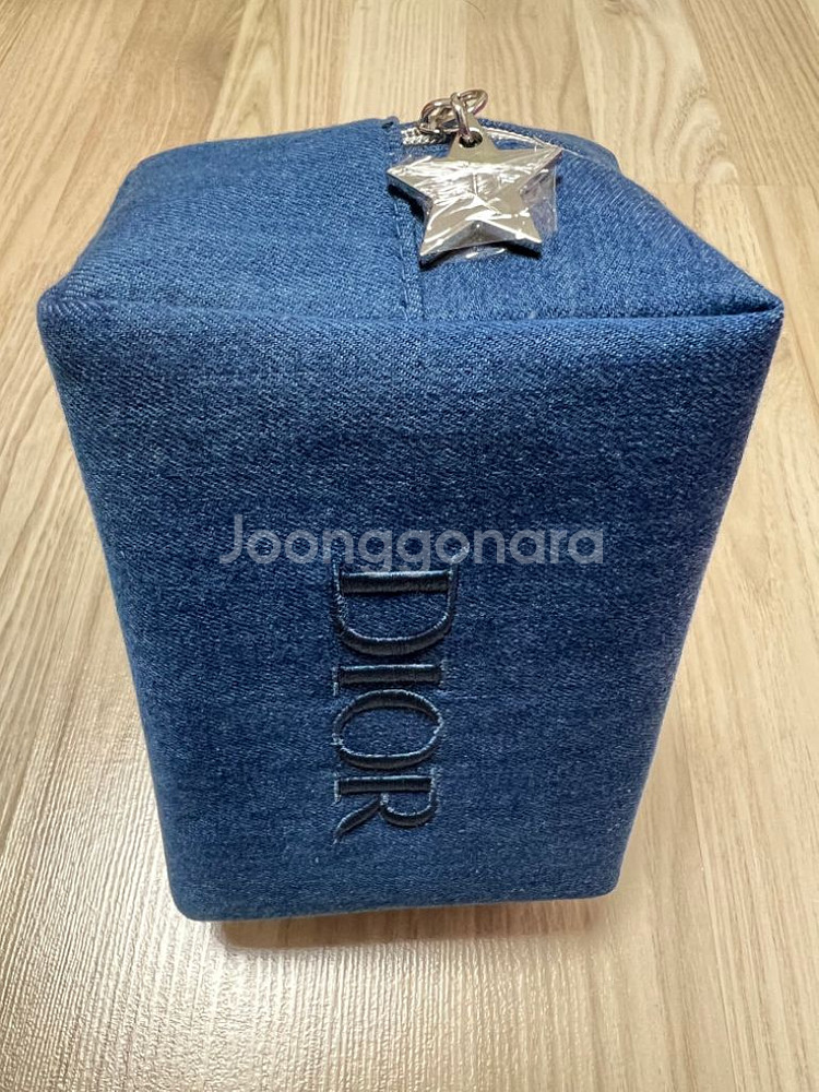 디올 파우치--1