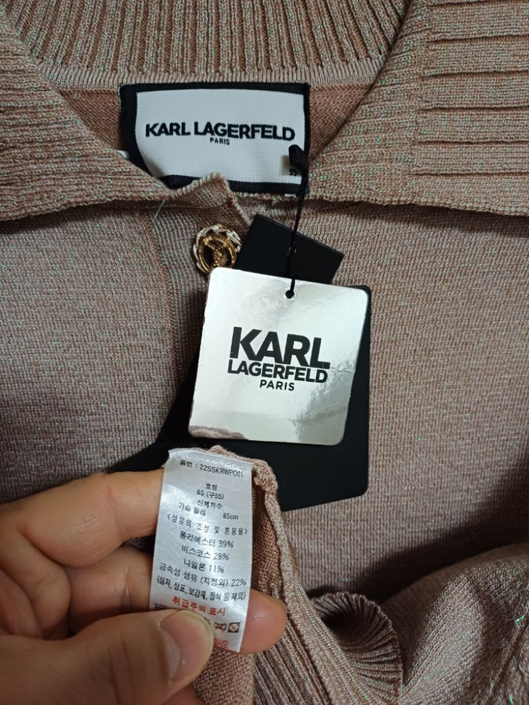 여성 칼라거펠트 봄.가을 반팔니트 (박시90-95) 이미지