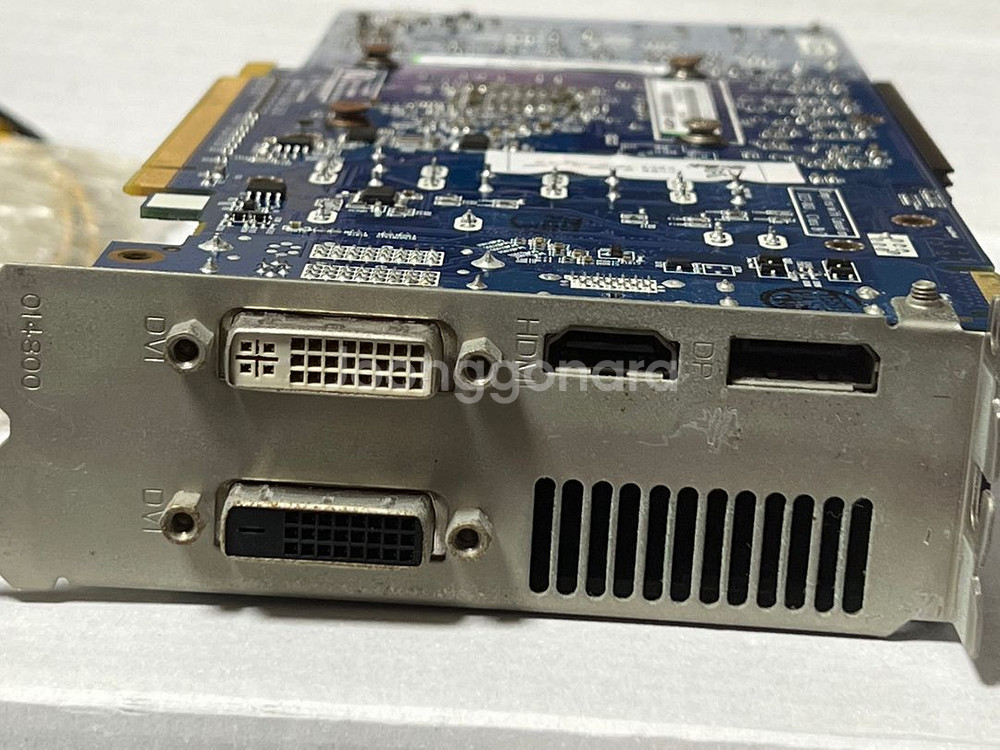 라데온 hd7850--2