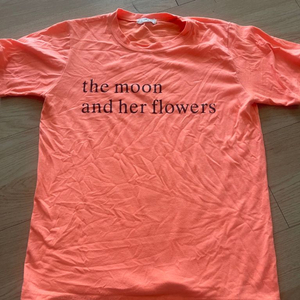 여성 티셔츠