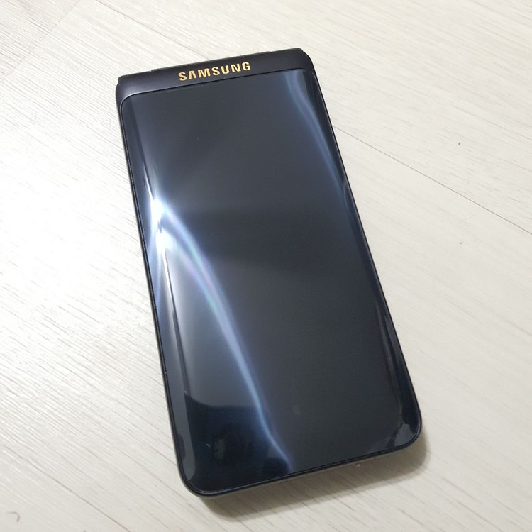 삼성 갤럭시폴더2 sm-g160n 16기가 이미지