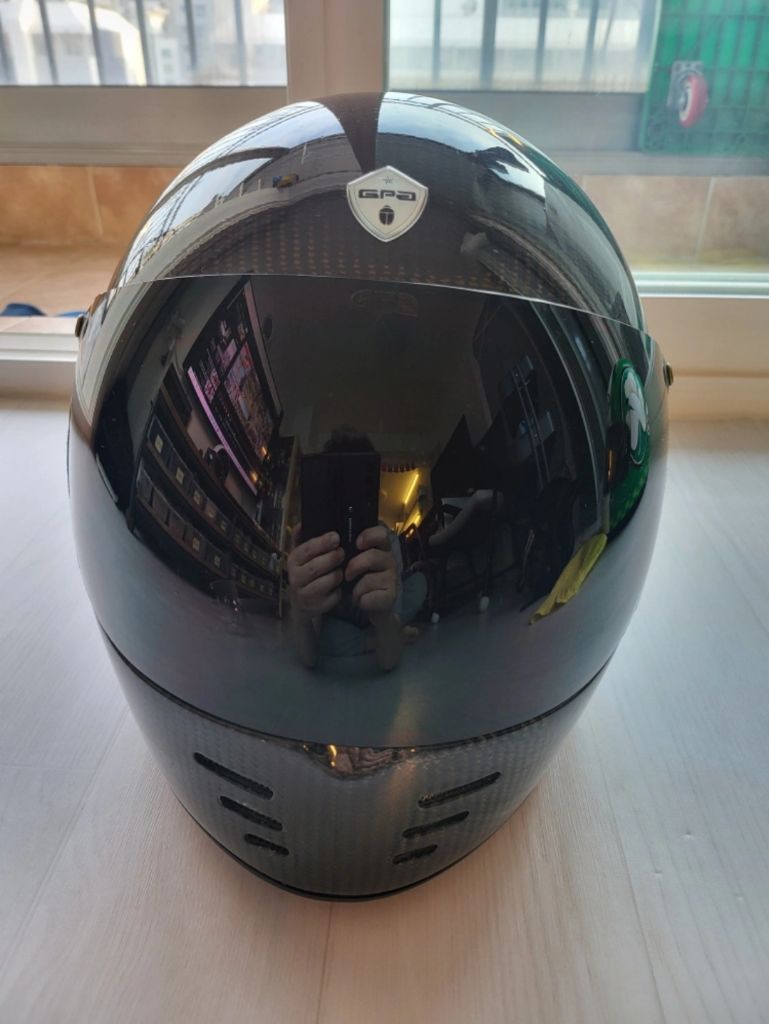 gpa 퓨어 올카본 풀페이스 헬멧 XL