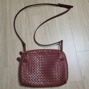 보테가베네타 인트레치아토 크로스백