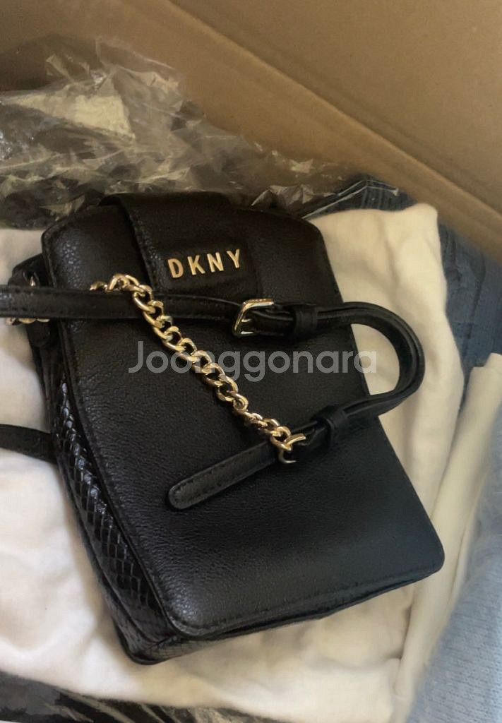 DKNY 정품 크로스백--0