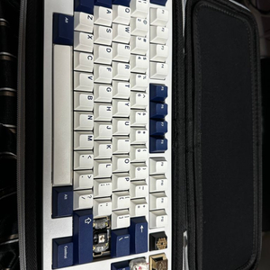 qk80 화이트 wkl