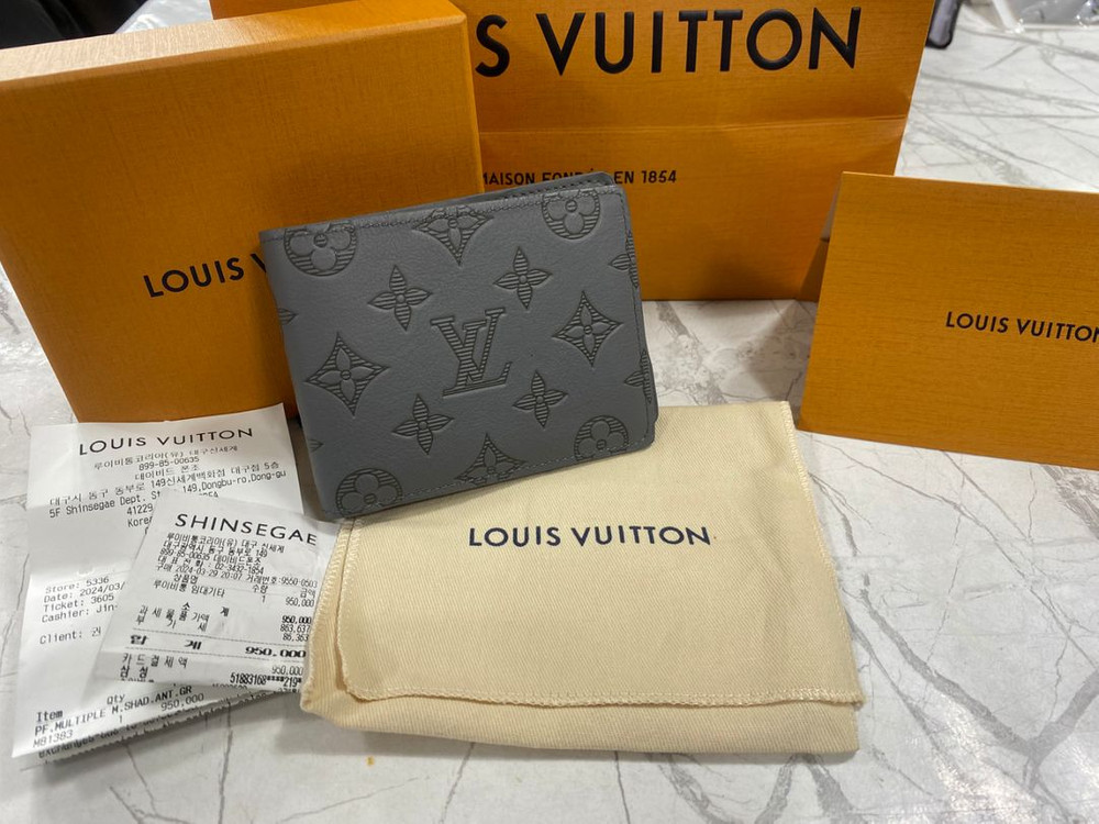 루이비통 반지갑--2