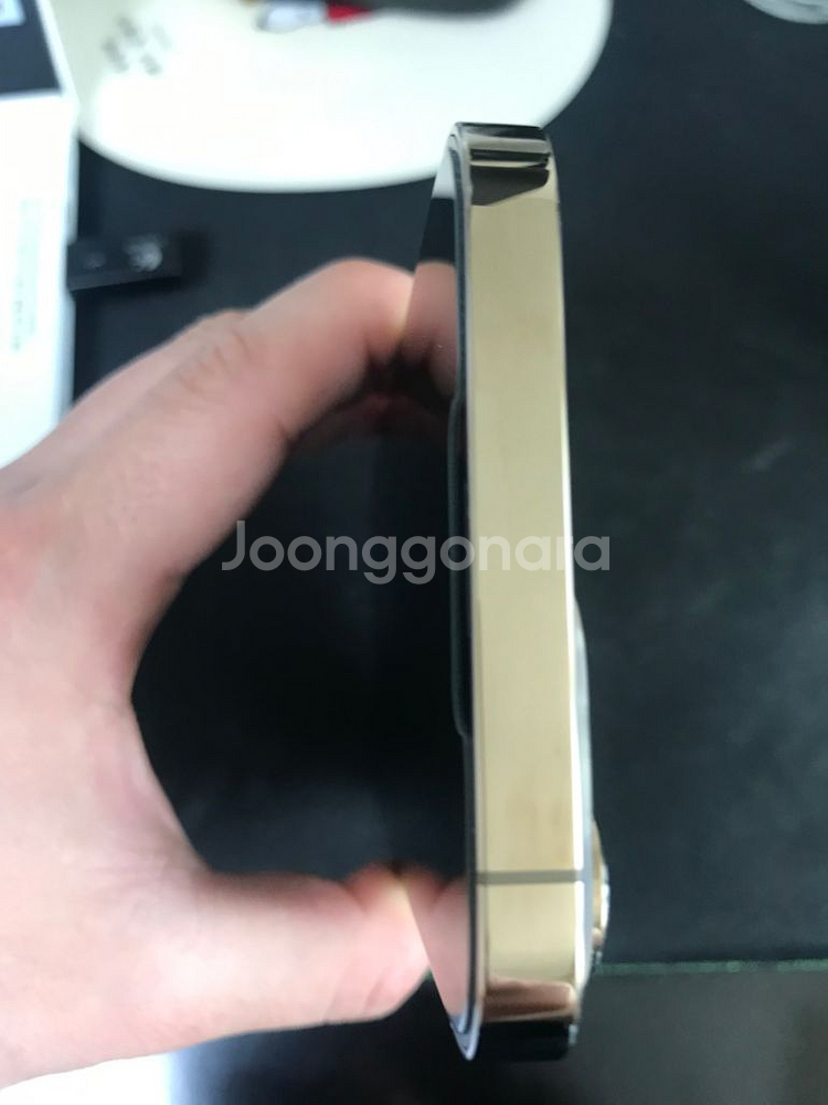 아이폰13프로맥스 골드 512 sss급 풀박스 팝니다--4