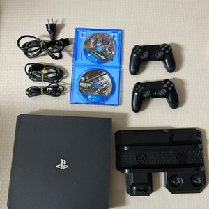 ps4 pro 7717팝니다