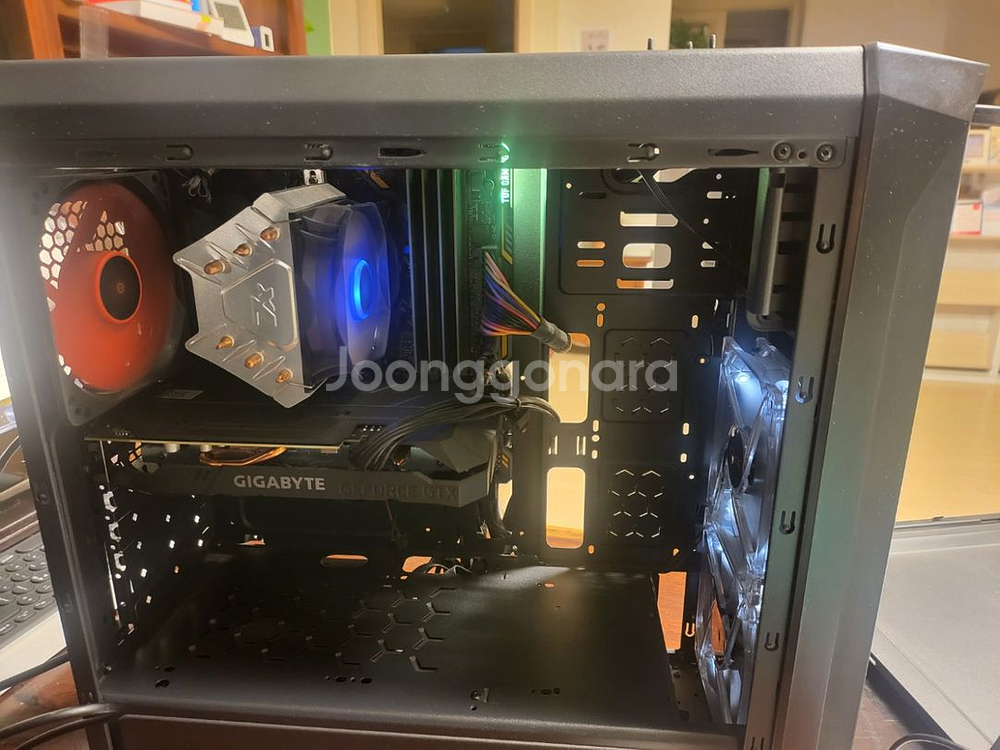 게이밍PC 팝니다--4