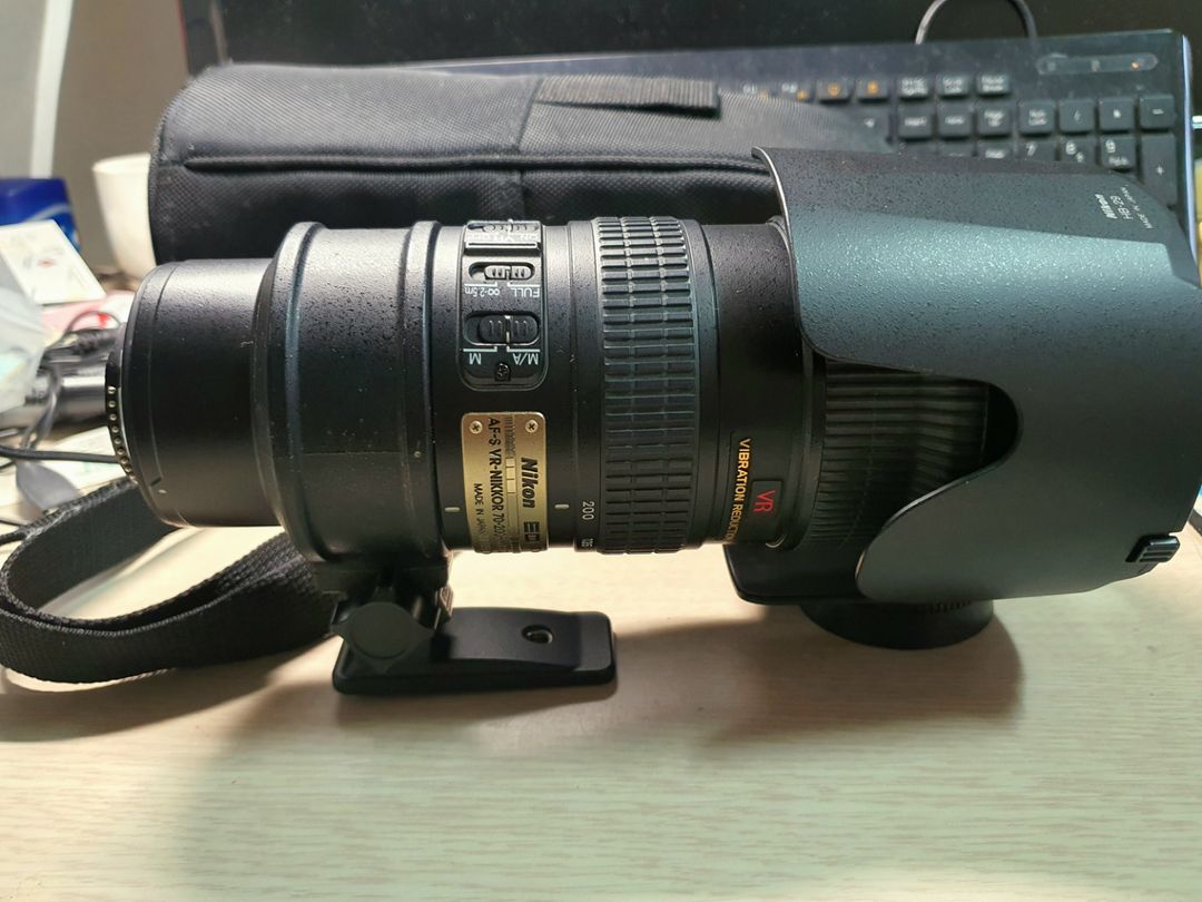 니콘렌즈 70-200mm F:2.8 VR