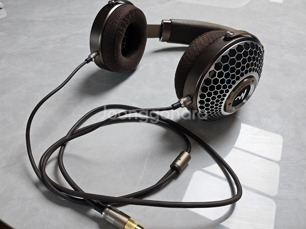 포칼 클리어 MG 판매합니다--2