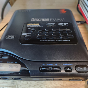 소니 디스크맨 FM/AM D-T66