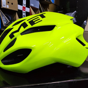 리발레 헬멧 저렴하게 판매