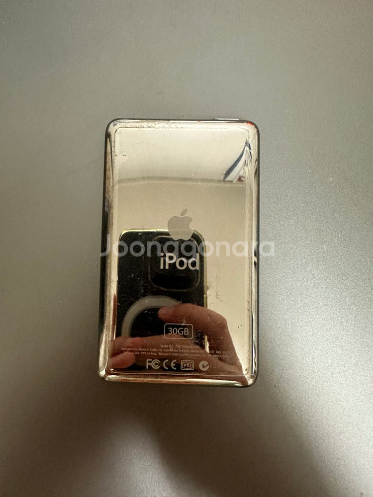 아이팟 비디오 5.5세대 팔아요!--1