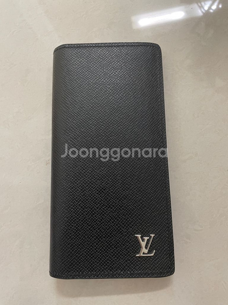 루이비통 장지갑 M30285--2