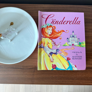 Cinderella: A Pop-Up 신데렐라 팝업북