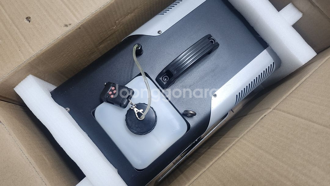 포그머신(연무기) 1500W + 무선리모컨 + 연무액--1