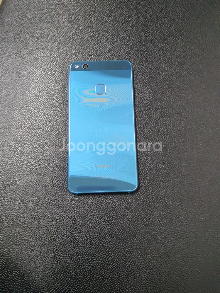 화웨이P10 lite(비와이폰2)입니다--1