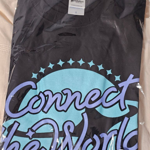 홀로라이브en connect the world 티셔츠