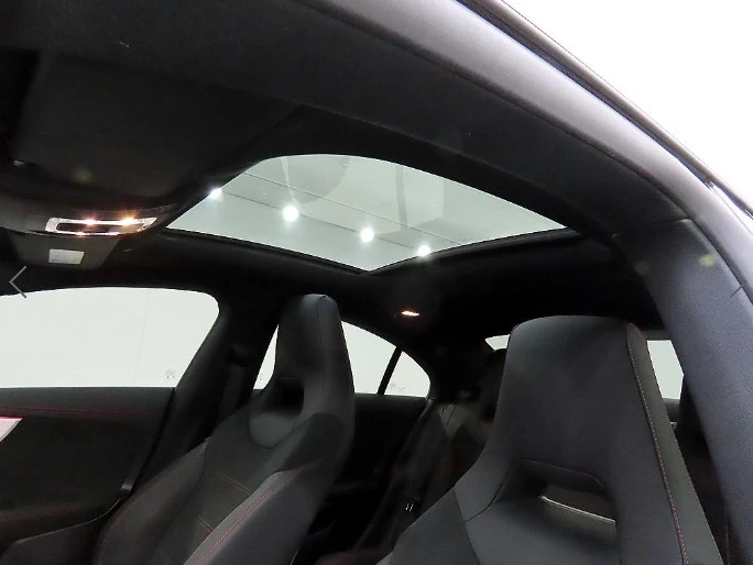 벤츠 CLA클래스 CLA250 4매틱 완전무사 1인신 이미지
