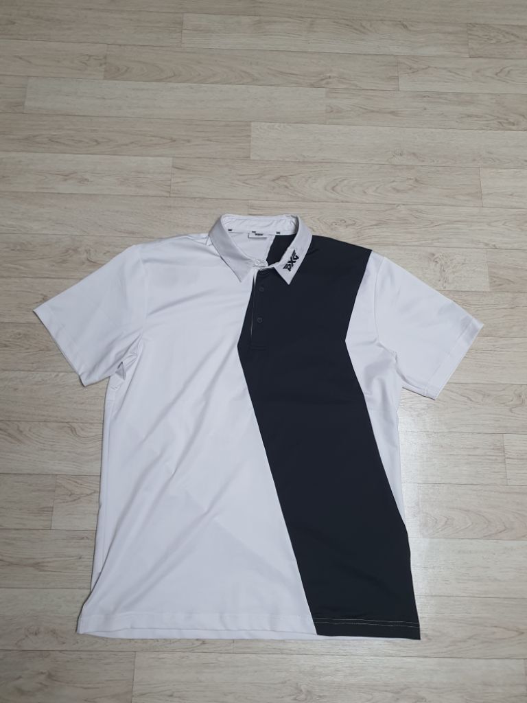 105 PXG 피엑스지 골프 기능성 반팔 티셔츠 깨끗