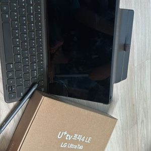 U+ tv 프리4LE 유플러스 태블릿