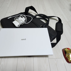 LG그램 i5-1135G7 중고판매합니다.