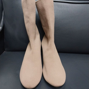 택포 (새상품) 임블리 삭스힐 235
