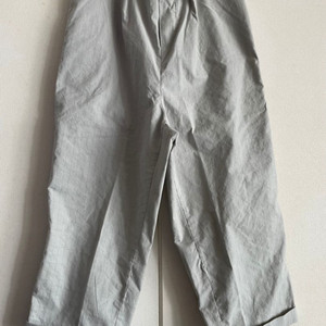albumdifamiglia trousers